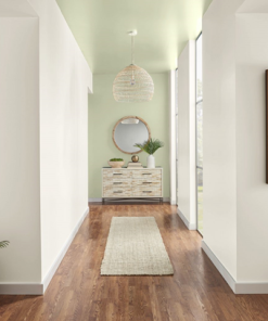 giá sơn tường trong nhà